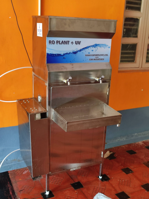 Reverse osmosis plant for industrial water treatment
