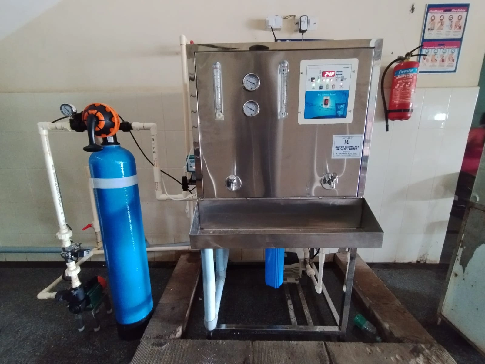 Large scale reverse osmosis water treatment facility