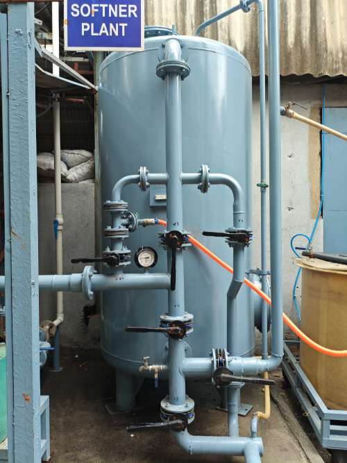 Industrial water softener filtration system